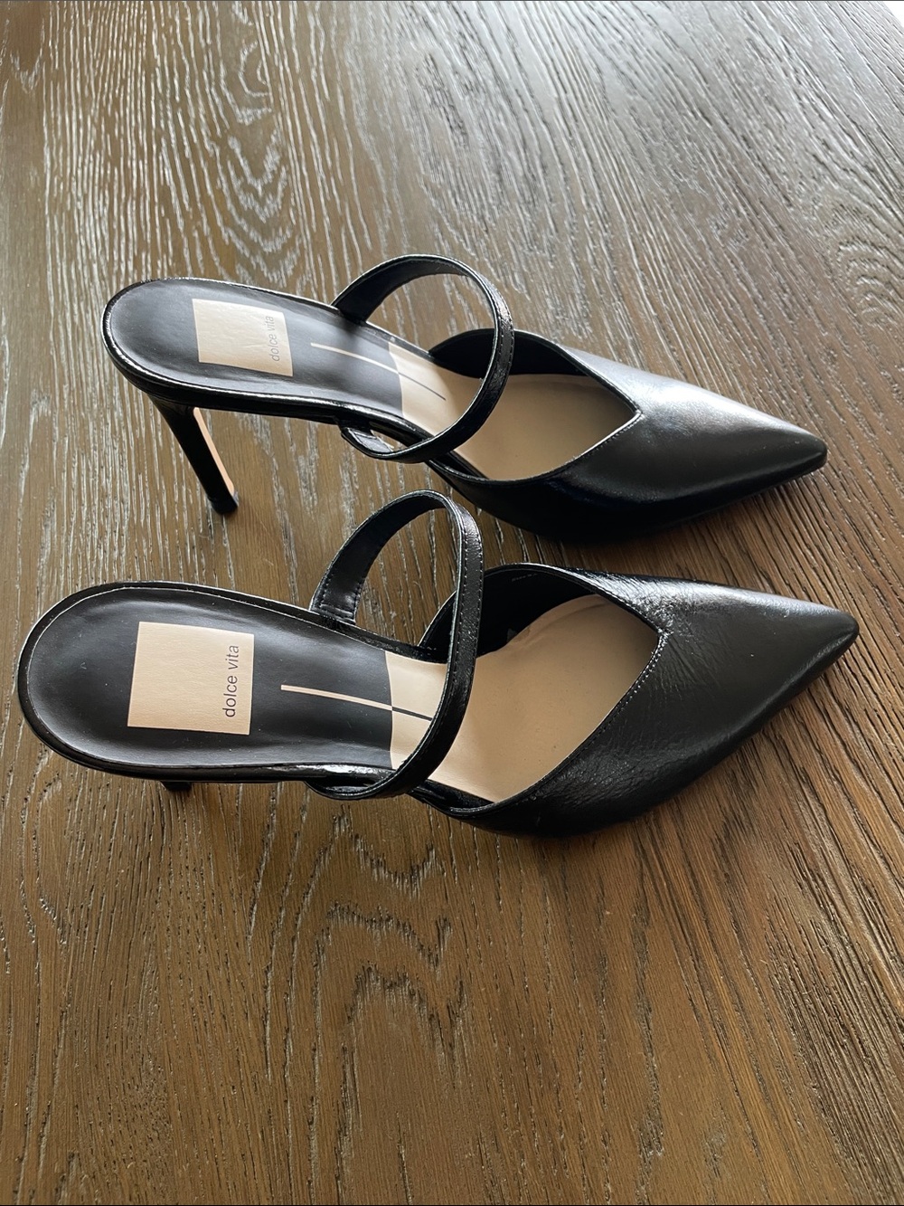 Dolce Vita Kanika heels, black crinkle patent leather, Size 8.5, Worn two times. - Picture 2 of 5